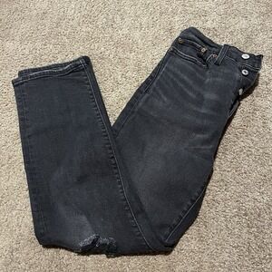 Levi's Premium Woman's Black Wedgie Straight High Rise Denim Jeans Size 29